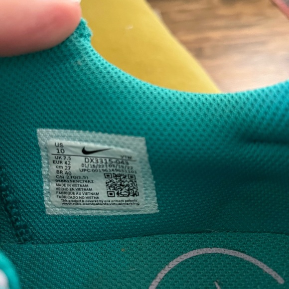 Nike Air Max Excee - Picture 4 of 6